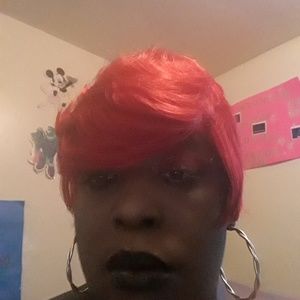 Meet your Posher, Cheryl